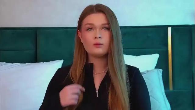 Thumbnail 3, crystallyons's Stream at Chaturbate, 1 month ago