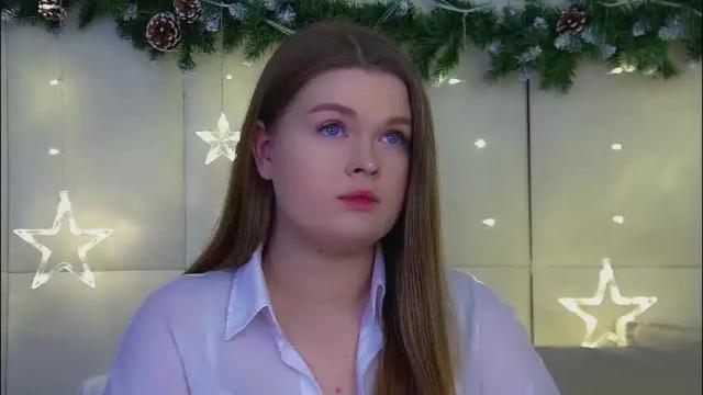 Image 11 of crystallyons Stream on Chaturbate on 1 month ago