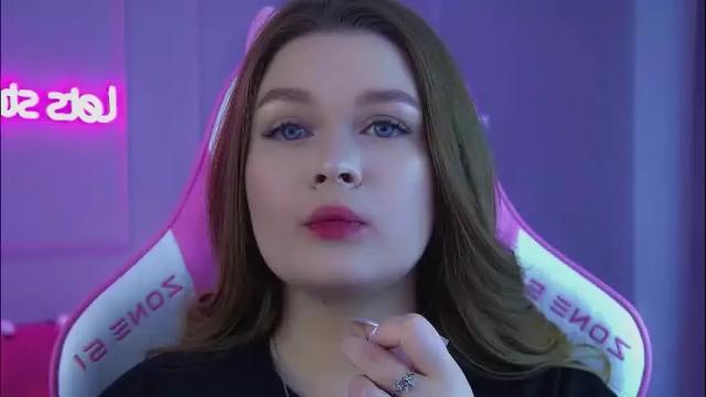 Thumbnail 2, crystallyons's Stream at Chaturbate, 24 days ago