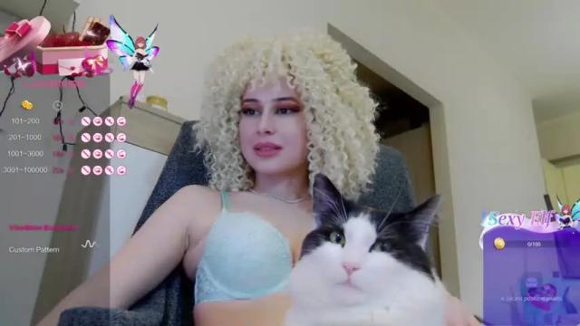 Thumbnail 1, crystalmoon___'s Stream at Chaturbate, 13 months ago