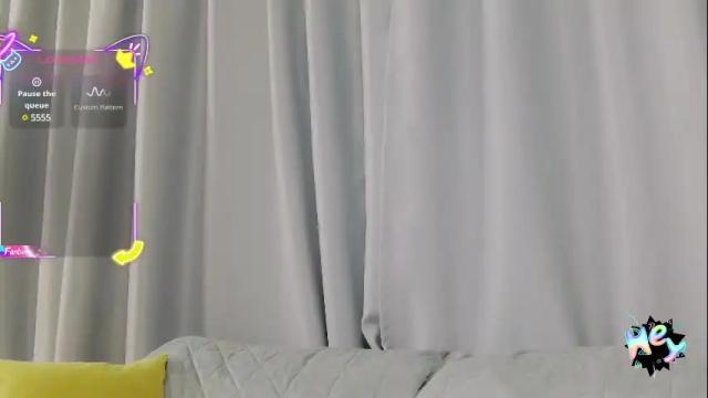 Image 8 of crystalmoon___ Stream on Chaturbate on 13 days ago