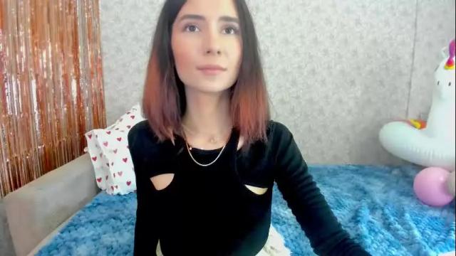 Image 6 of crystalnut Stream on Chaturbate on 1 month ago