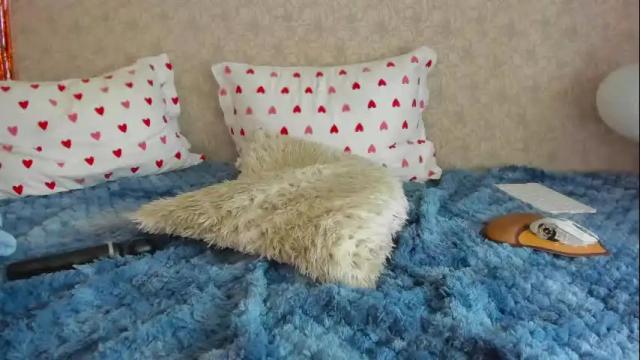 Image 7 of crystalnut Stream on Chaturbate on 1 month ago