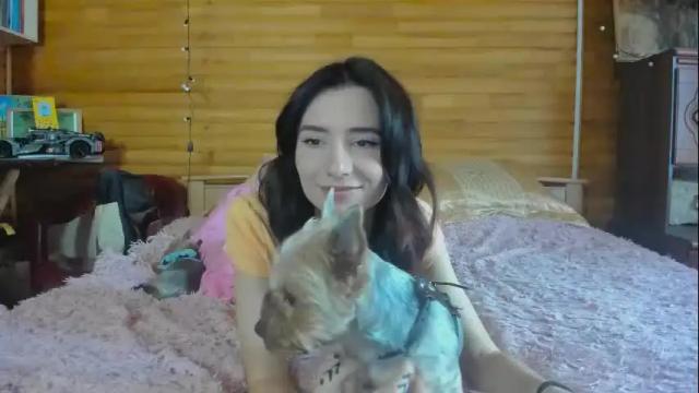 Image 8 of crystalnut Stream on Chaturbate on 20 days ago