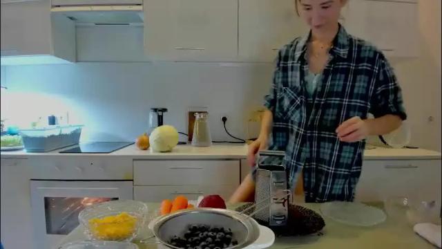 Image 11 of crystalnut Stream on Chaturbate on 1 month ago