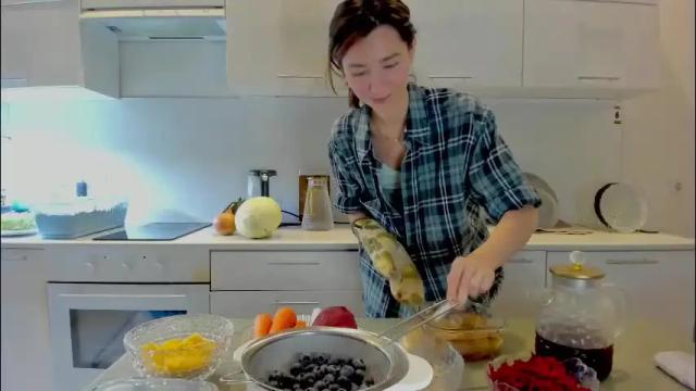 Image 12 of crystalnut Stream on Chaturbate on 1 month ago