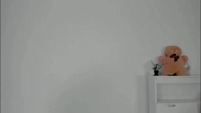 Image 12 of crystalnut Stream on Chaturbate on 1 month ago