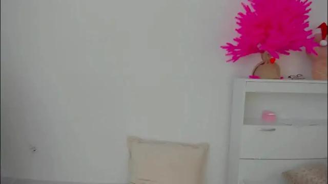 Image 10 of crystalnut Stream on Chaturbate on 21 days ago