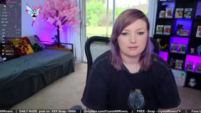 Image 3 of crystalriverstv Stream on Chaturbate on 13 months ago