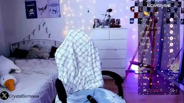 Thumbnail 1, crystalsomnia's Stream at Chaturbate, 1 month ago