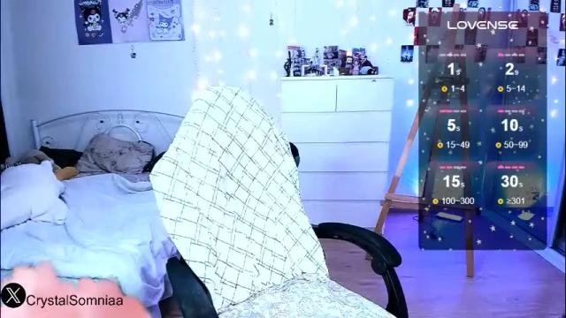 Image 10 of crystalsomnia Stream on Chaturbate on 21 days ago
