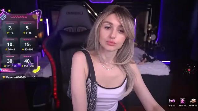 Thumbnail 3, crystaltiffanyy's Stream at Chaturbate, 4 days ago