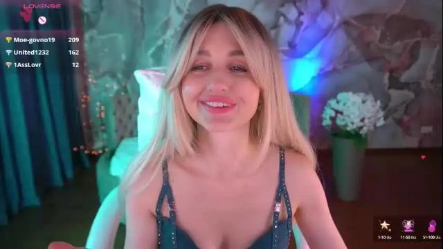 Thumbnail 2, crystaltiffanyy's Stream at Chaturbate, 8 days ago