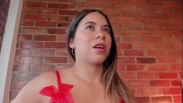Image 8 of crystalvazquez Stream on Chaturbate on 2 months ago