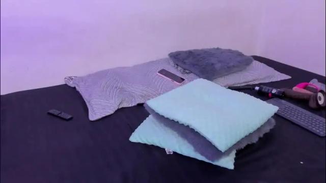 Image 11 of crystalvazquez Stream on Chaturbate on 2 months ago