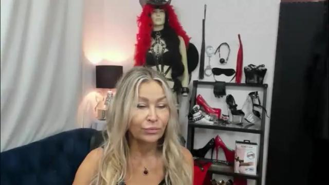 Thumbnail 1, crystalxohotty's Stream at Chaturbate, 1 month ago