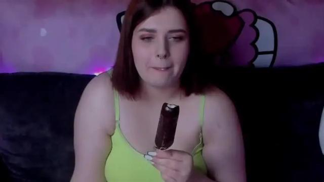 Image 10 of cryystaaall Stream on Chaturbate on 16 months ago