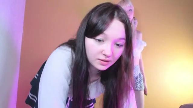 Image 3 of cu_tity Stream on Chaturbate on 14 months ago