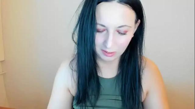 Image 3 of cuckqueenxxl Stream on Chaturbate on 1 month ago