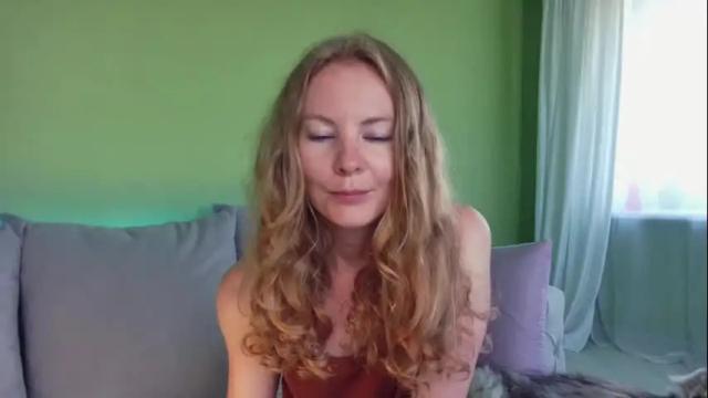 Image 4 of cuddle_kitten Stream on Chaturbate on 3 months ago