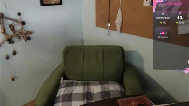 Thumbnail 3, cuddlieschris's Stream at Chaturbate, 4 months ago