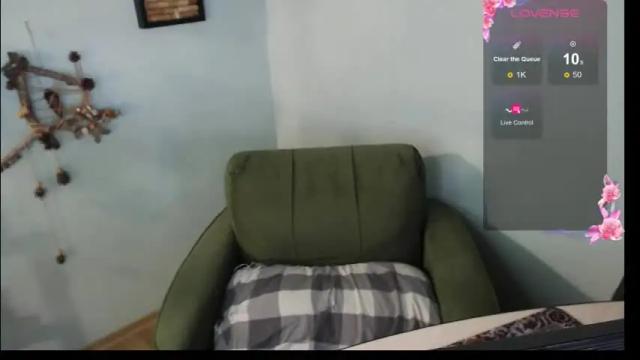 Thumbnail 1, cuddlieschris's Stream at Chaturbate, 2 months ago