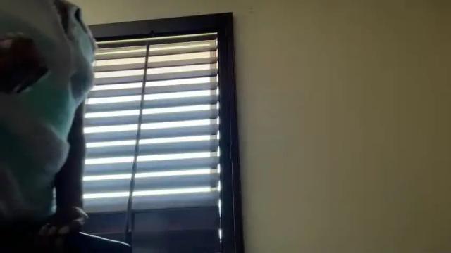 Image 10 of cum2charmxx Stream on Chaturbate on 2 months ago