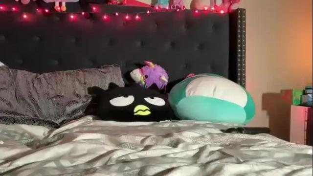 Image 8 of cum2charmxx Stream on Chaturbate on 2 months ago