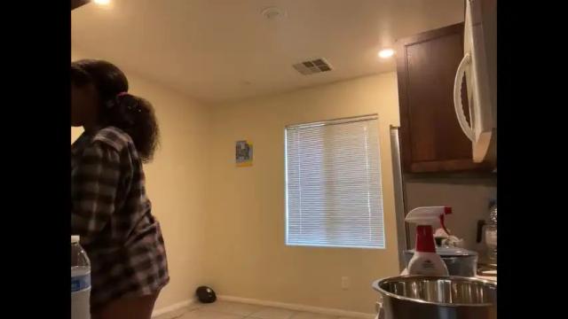 Image 4 of cum2charmxx Stream on Chaturbate on 1 month ago