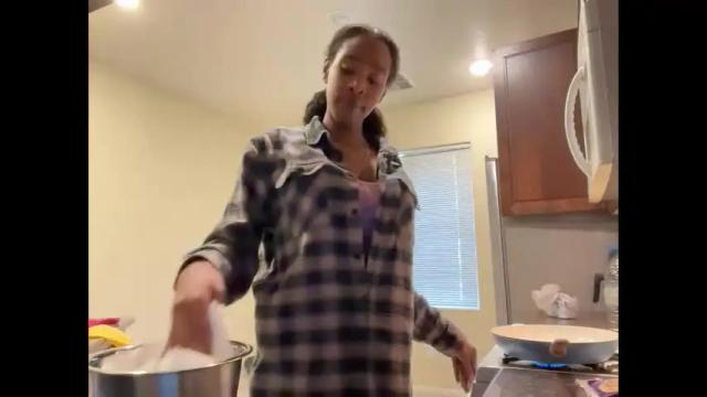 Image 6 of cum2charmxx Stream on Chaturbate on 1 month ago