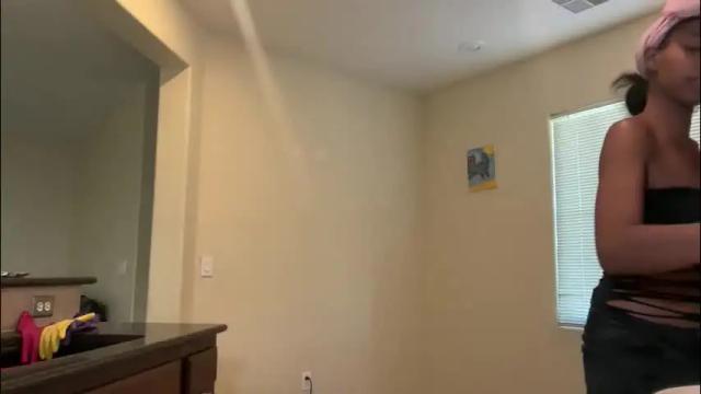 Thumbnail 2, cum2charmxx's Stream at Chaturbate, 7 days ago