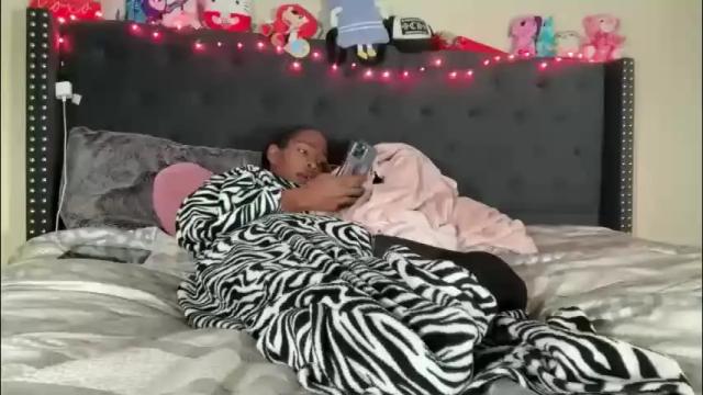 Thumbnail 1, cum2charmxx's Stream at Chaturbate, 2 days ago