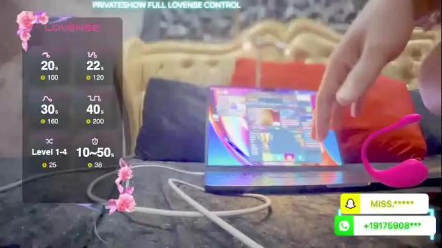 Image 4 of cum_all_over_mmee Stream on Chaturbate on 1 month ago