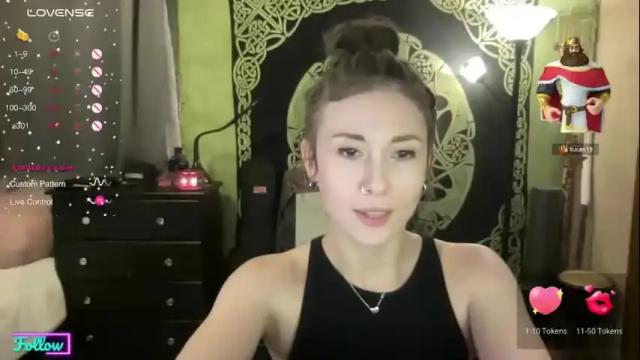 Image 3 of cumluvcumagain Stream on Chaturbate on 16 months ago