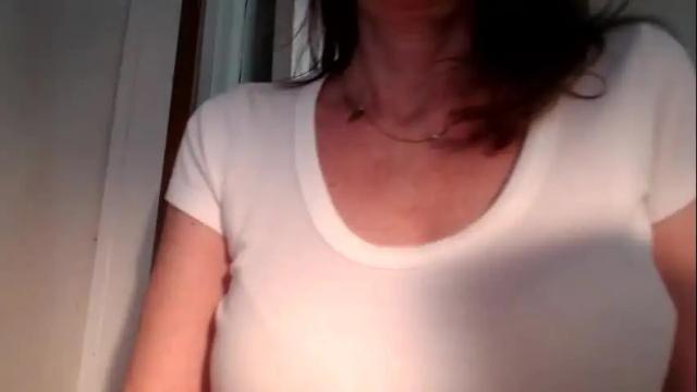 Image 11 of cumm4heather Stream on Chaturbate on 2 months ago