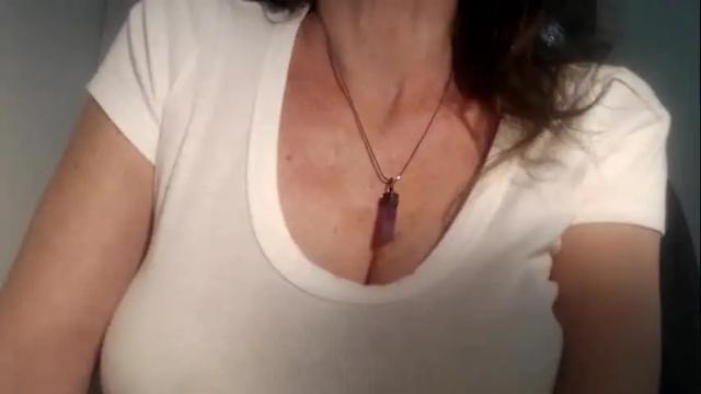 Image 2 of cumm4heather Stream on Chaturbate on 1 month ago