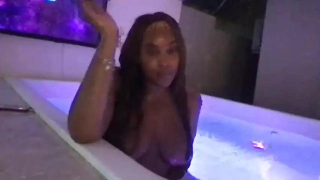 Thumbnail 2, cummingtoparis's Stream at Chaturbate, 12 months ago