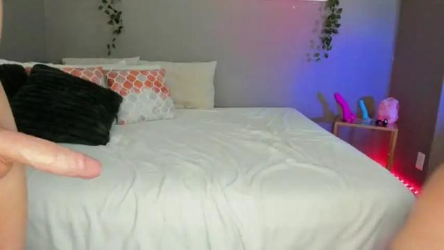 Image 6 of cumplaycouple Stream on Chaturbate on 15 months ago