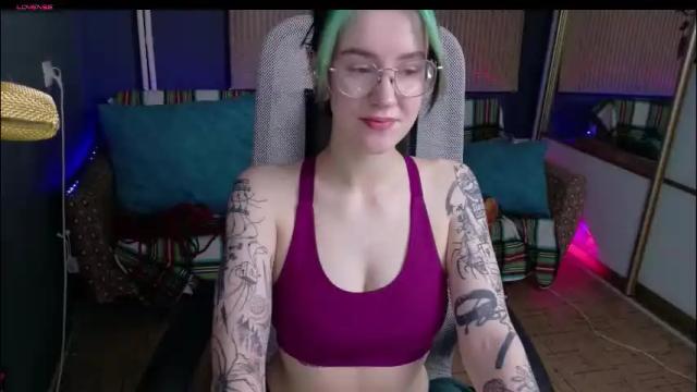 Image 11 of cumpotikeve Stream on Chaturbate on 1 month ago