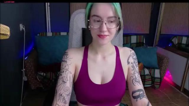 Image 2 of cumpotikeve Stream on Chaturbate on 1 month ago