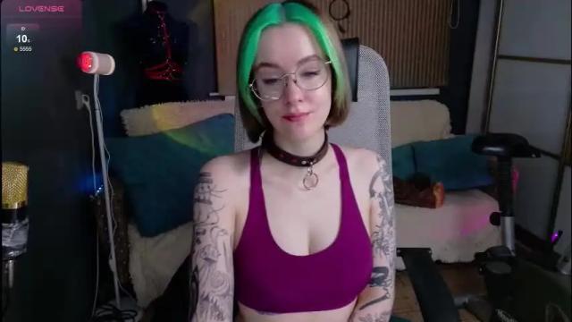 Thumbnail 1, cumpotikeve's Stream at Chaturbate, 6 days ago