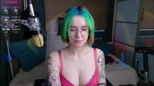 Image 12 of cumpotikeve Stream on Chaturbate on 5 days ago