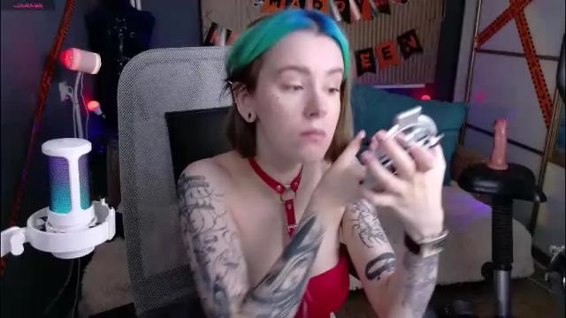 Image 2 of cumpotikeve Stream on Chaturbate on 1 month ago