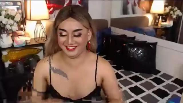 Image 12 of cumshooterts Stream on Chaturbate on 15 months ago