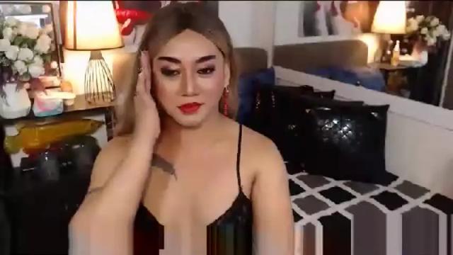 Image 3 of cumshooterts Stream on Chaturbate on 15 months ago