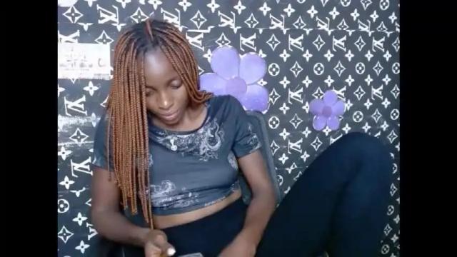 Image 8 of cupidxdoll Stream on Chaturbate on 1 month ago