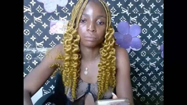 Image 6 of cupidxdoll Stream on Chaturbate on 1 month ago