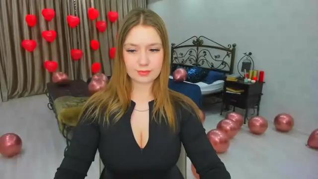 Image 6 of cupoflovee Stream on Chaturbate on 16 months ago