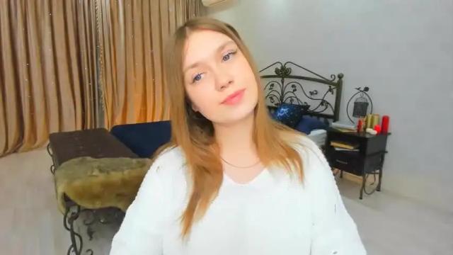 Image 10 of cupoflovee Stream on Chaturbate on 15 months ago