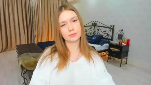 Image 3 of cupoflovee Stream on Chaturbate on 15 months ago